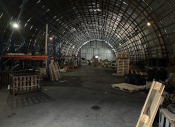 Продаж виробничого комплексу 4340 м2 з ділянкою 6,3 га, Київська область, Баришівка